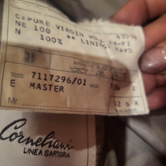 Men' Corneliani Italian Jacket - Picture 7 of 10